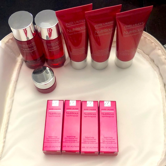 Estee Lauder Other - Estée Lauder Nutritious Super-Pomegranate New Set